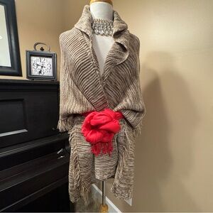 NWT Linda Anderson Women's Vibrant Tan & White Jacket Wrap